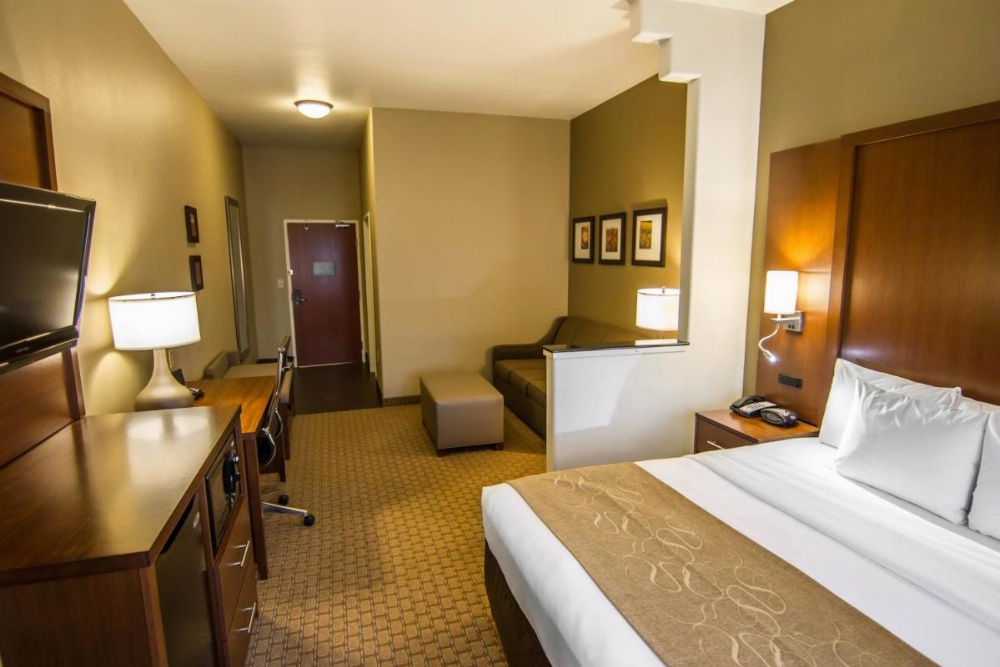 Comfort Suites Marshall